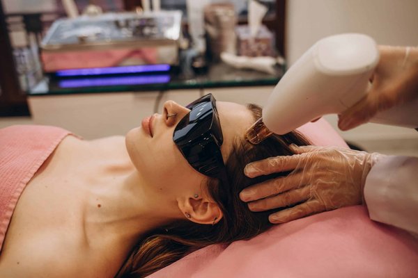 What's the Role of Neuromuscular Electrical Stimulation in Sprinter Recovery?